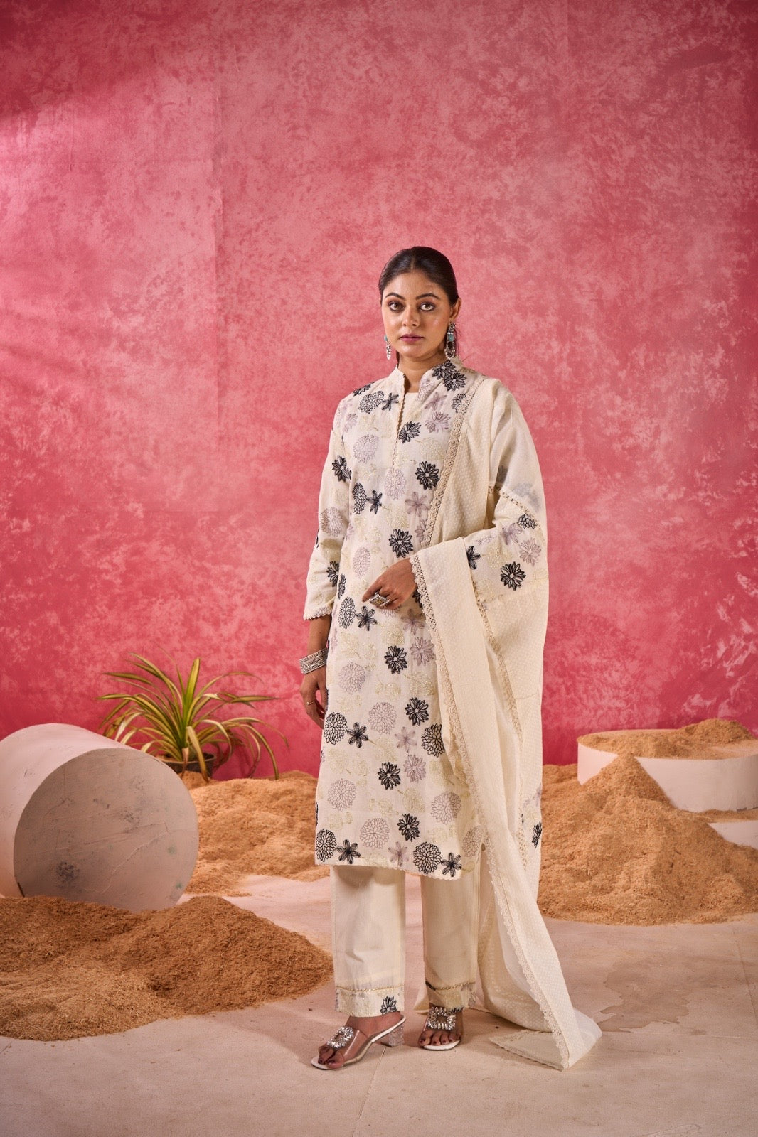 The Heritage Floral Embroidered 3-Piece Suit